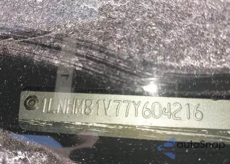 2007 Lincoln Town Car Signature из США, поврежденный, VIN 1LNHM81V77Y604216